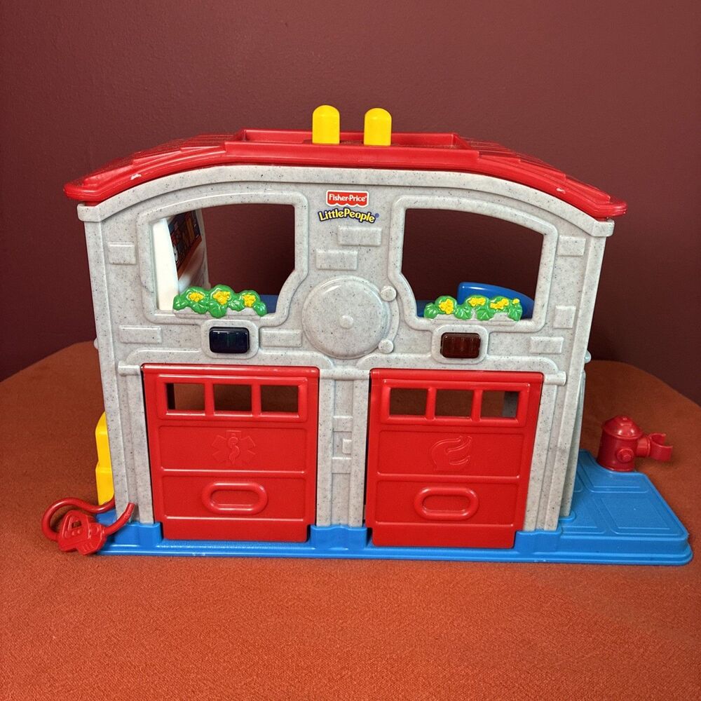Fisher-Price Little People Fun Sounds Rescue 2003 Firehouse Tested